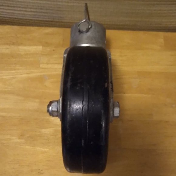 Vintage 1200 lbs. Universal Heavy Duty 6" Single Metal Wheel Jack Caster w/ Pin - Picture 3 of 5